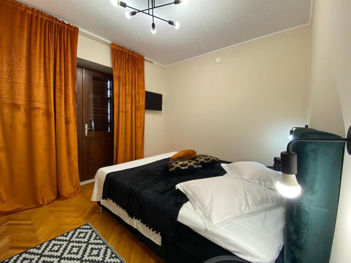 Apartements And Rooms Next To The Sea - Belveder Rab Supetarska Draga Exterior foto