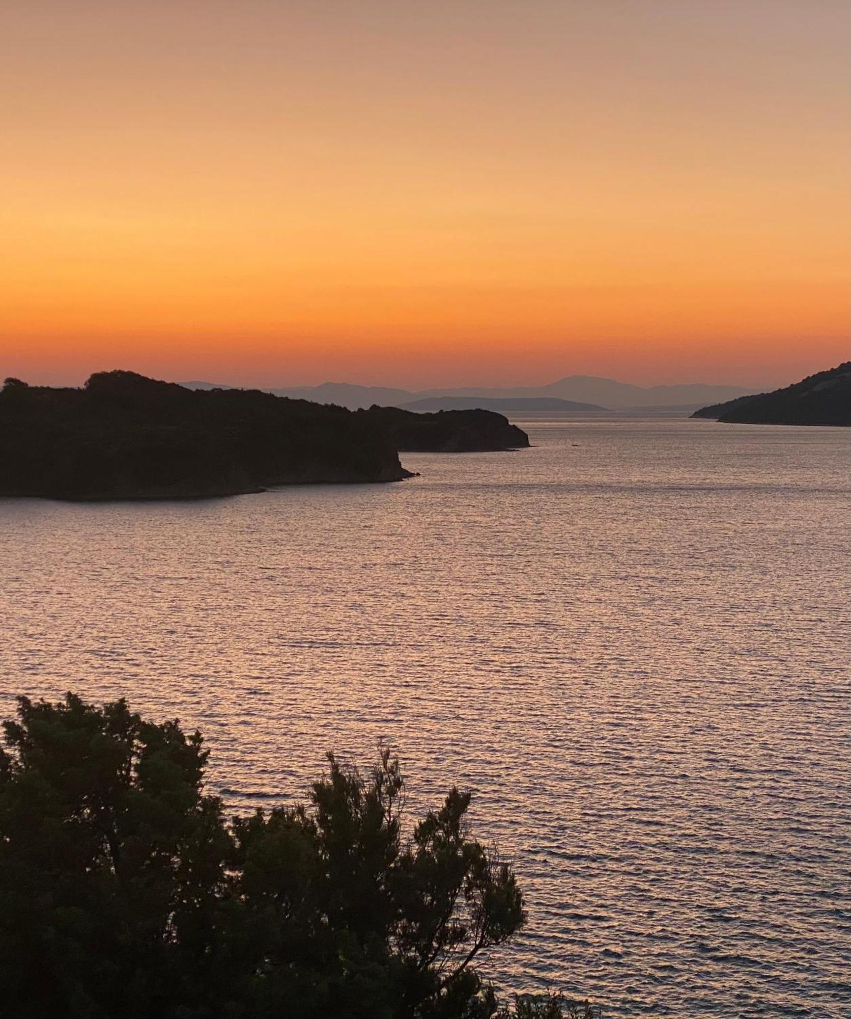 Apartements And Rooms Next To The Sea - Belveder Rab Supetarska Draga Exterior foto